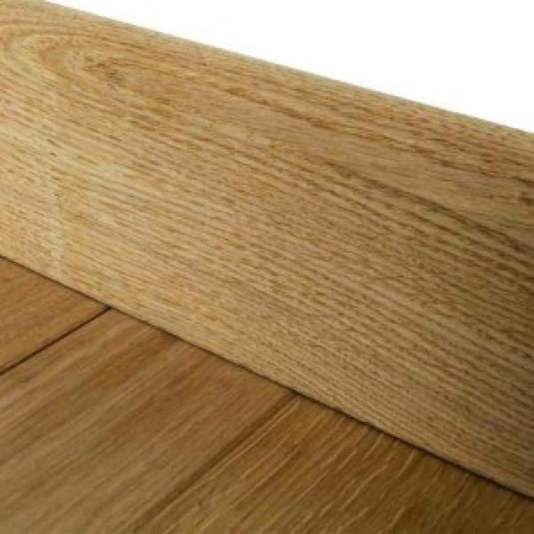 plinthe parquet contrecolle